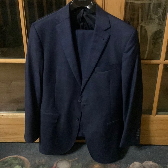 Just in time for prom season! Almost new Joseph A. Banks suit. - Picture 1 of 5